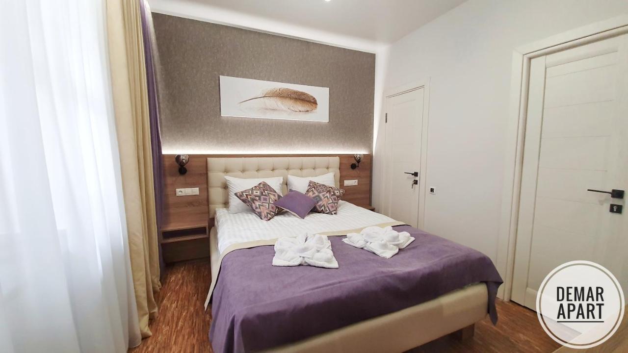 DeMar Apart Violet Lviv Buitenkant foto